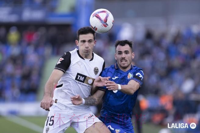 巴西科林蒂安青年队访华 中巴青年切磋球技 巴西科林蒂安青年队访华 中巴青年切磋球技